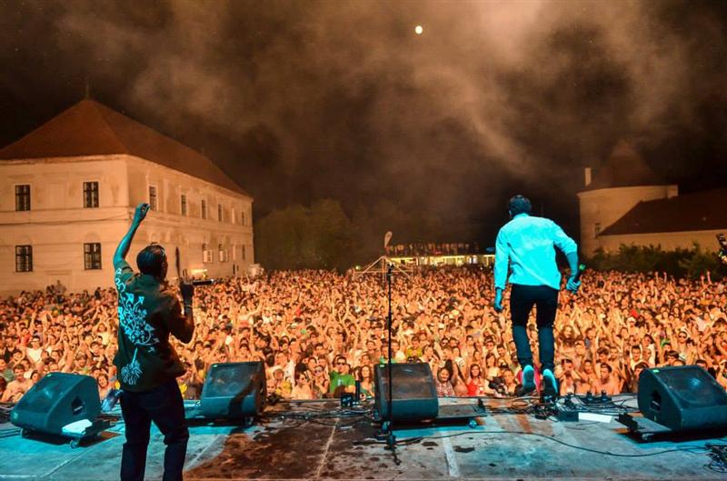 Mii de bilete vândute la Electric Castle 2014. Care este reţeta succesului
