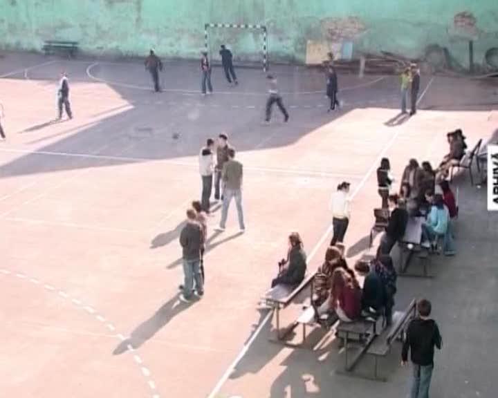 Cum vrea primarul Boc  să îi disciplineze pe chiulangii VIDEO