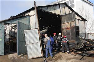 Incendiu la un depozit din Gheorgheni FOTO / VIDEO
