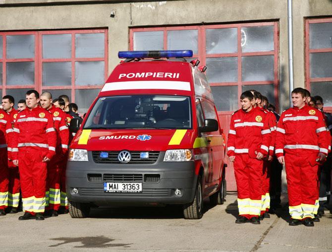 Sute de studenţi de la Medicină vor să fie voluntari la SMURD VIDEO