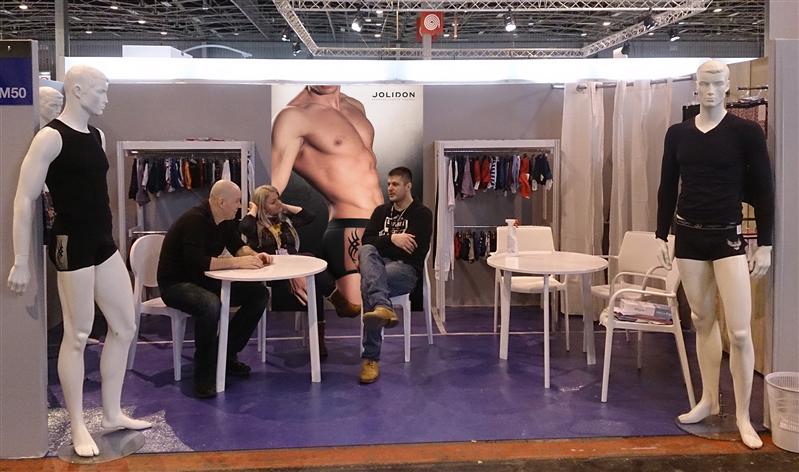 Textilele clujene se orientează spre axa Moscova - Washington
