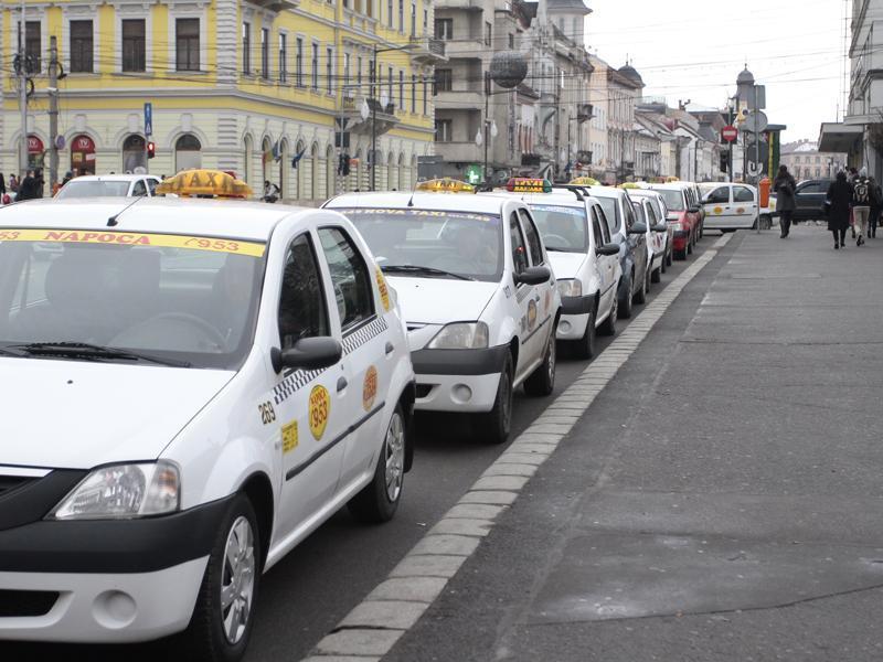 Clujul devine oraşul cu cele mai mari tarife de taxi din ţară VIDEO