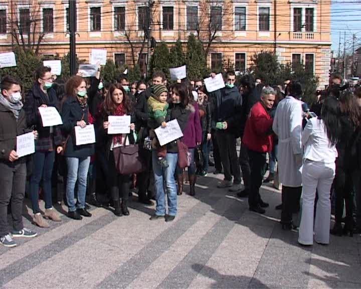 REALITATEA TV Cluj: Ce îi nemulţumeşte pe rezidenţii clujeni care au ieşit azi în stradă VIDEO
