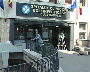 Acuză medicii de neglijenţă după ce, ajunsă în două spitale, nu a fost băgată în seamă VIDEO