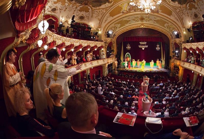 Greii operei se reunesc la Cluj