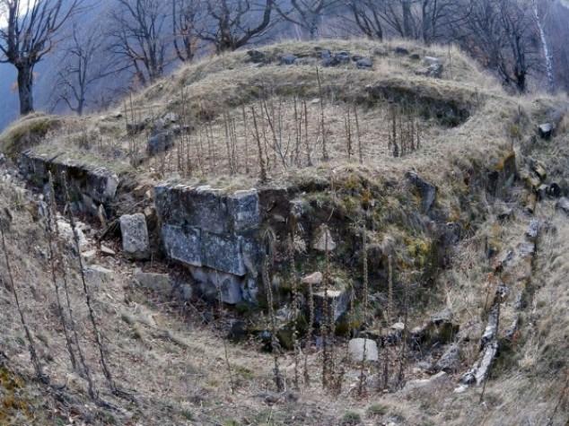 Căpâlna, drumeție și un pic de magie