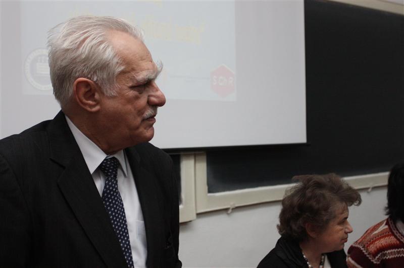 Cine îl înlocuieşte pe Ionel Haiduc la şefia Academiei Române