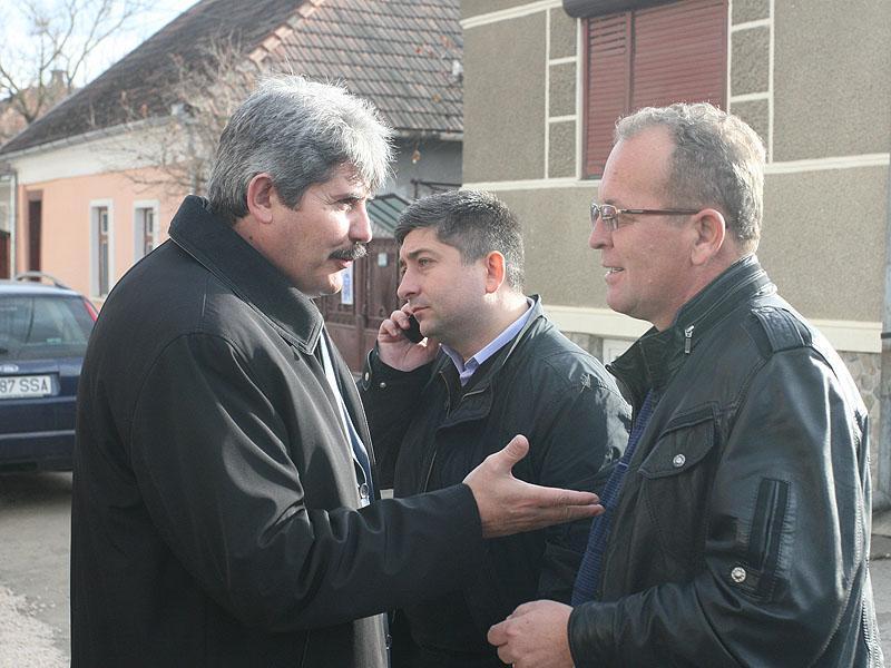 Primar din Cluj, acuzat de conflict de interese: i-a dat un contract fiului său