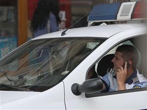 Maşina furată din spălătorie, recuperată de poliţişti în Floreşti. La volan se afla o femeie