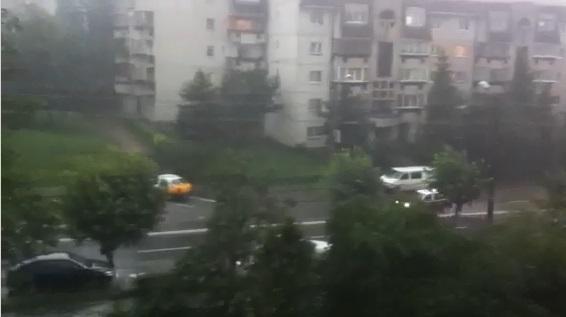 Cod galben de ploi şi vânt. Vezi harta judeţelor afectate 