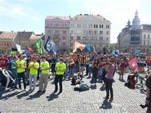 O mie de dansatori în Piaţa Unirii FOTO/VIDEO