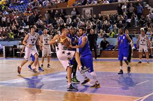 Seară magică: 21x3. ”U” Mobitelco începe semifinalele în stil de mare echipă