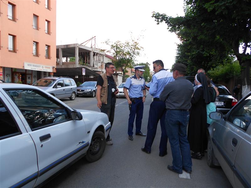 Accident în Gheorgheni: fetiţă lovită de maşină şi, apoi, amendată