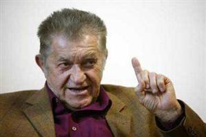 CE MAŞINI CONDUC PERSONALITĂŢILE: Azi, Dorel Vişan