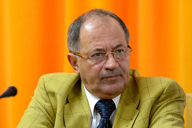 Stinge cineva lumina la PNL?