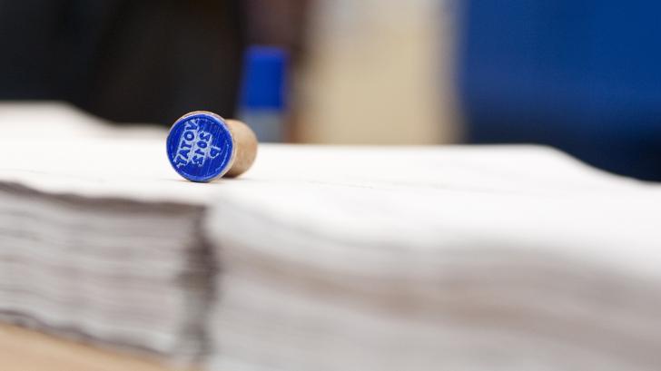 ALEGERI LA CLUJ: Prezenţa la vot în municipii. Cluj-Napoca e pe podium