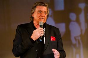 Clujeanul Florin Piersic, premiul de excelenţă la Gala Comediei Româneşti