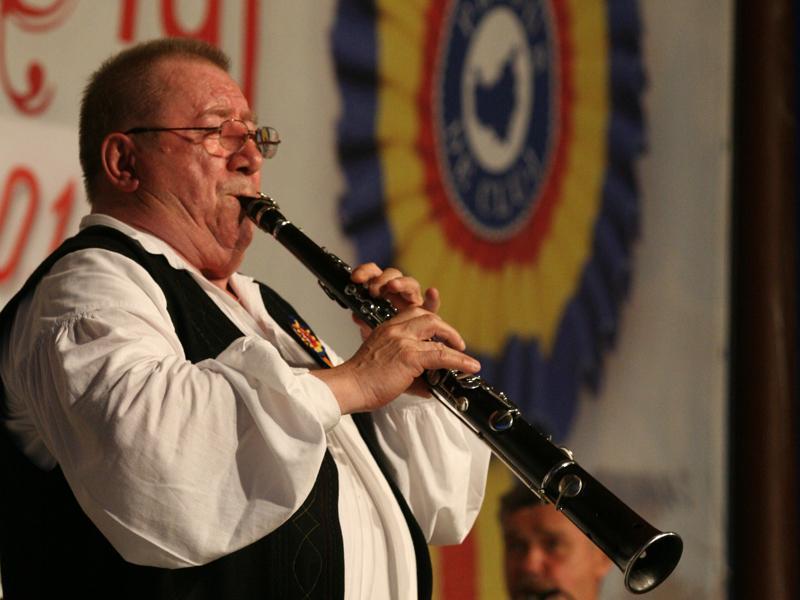 Taragotul lui Dumitru Fărcaş, furat dintr-un microbuz parcat în faţa Ateneului Român