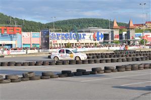 Un francez a câştigat Transilvania Rally, iar un italian s-a impus în super-speciala Polus GALERIE FOTO