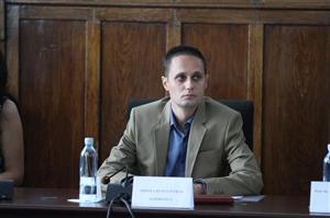Dosarul Uioreanu: Fostul subofiţer SRI şi fostul suprefect de Cluj, la DNA. Şi-au recunoscut vinovăţia
