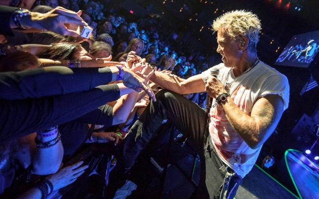 Programul oficial pentru concertul Billy Idol de la Cluj. Vezi restricţiile de circulaţie