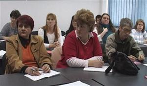 Romii, subvenţionaţi să se angajeze, dar cu condiţii