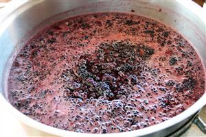 Se ştia că e miraculos din Grecia Antică. Fructul care reduce colesterolul, luptă împotriva cancerului şi a bolilor cronice