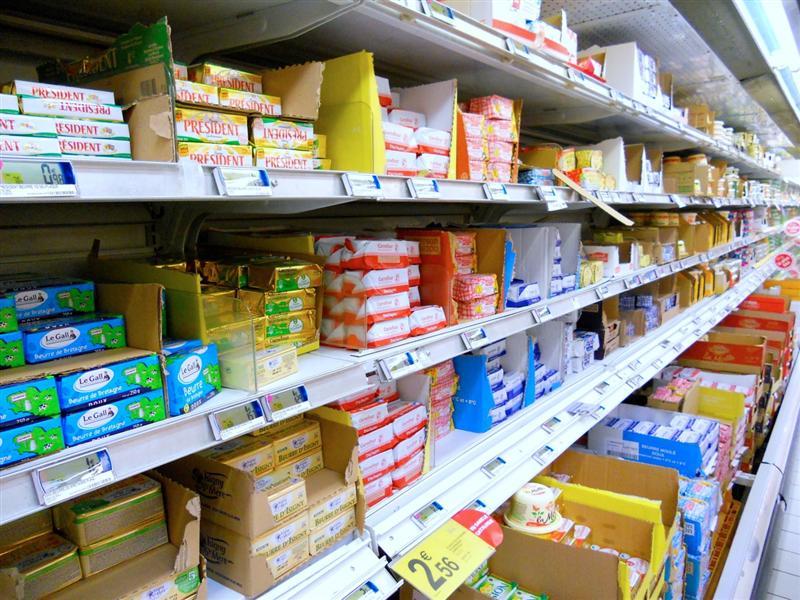 Piaţa de retail din România va creşte în acest an cu 4,3%, una dintre cele mai bune creşteri din Europa