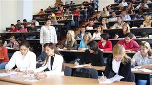 Admitere facultate 2014: Câte locuri scot la concurs cele mai mari universităţi de stat din Cluj şi care sunt taxele de înscriere