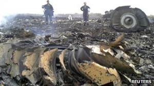 Zborul MH17, probabil doborât din eroare de către oameni slab pregătiţi - oficiali americani