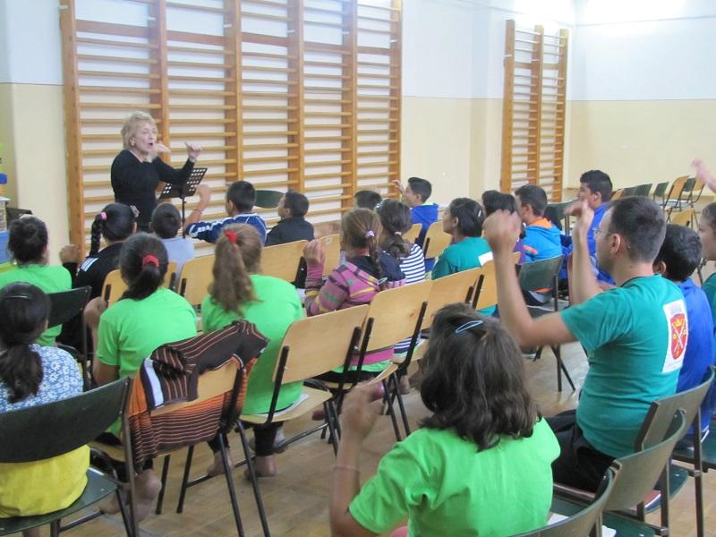 Concert caritabil, de la copiii din Pata Rât, pentru copiii defavorizaţi