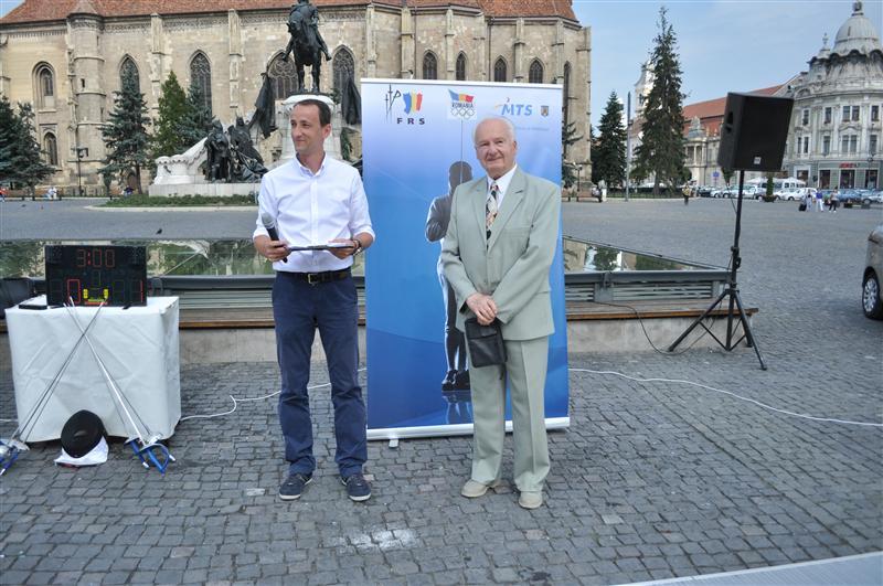 Caravana scrimei româneşti, în centrul Clujului GALERIE FOTO