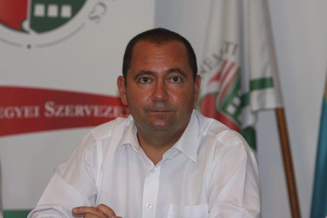 Candidatul care vrea „transilvanizarea României”