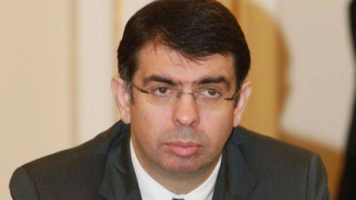 Cazanciuc: Am semnat avizele de la preşedinte pentru foştii miniştri, în dosarul Microsoft