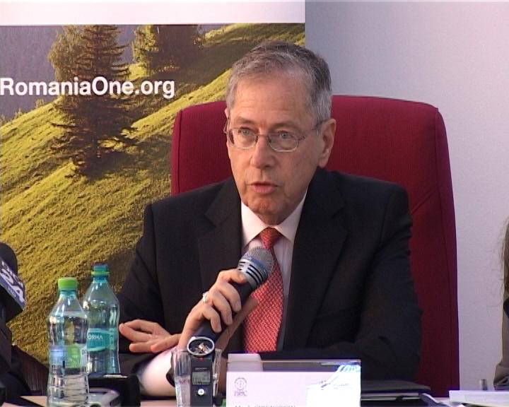 Gitenstein l-a contrazis pe Viktor Orban la Cluj şi a comparat România cu SUA secolului XIX