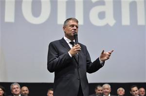 Iohannis: Îmi cer scuze pentru 