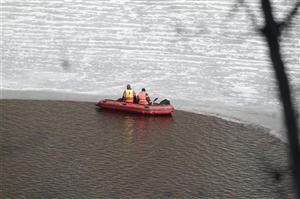 Accident inedit la Cluj: un tânăr era la un pas de a plonja cu autoturismul în lac