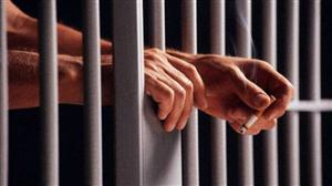 Un violator condamnat la închisoare a încercat să scape de pedeapsă. Nu i-a reuşit