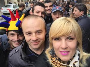 PMP: Cerem prelungirea votului în diaspora. Elena Udrea e la Paris şi nu reuşeşte să voteze