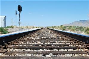 CFR scoate la licitaţie aproape 1.000 de km de cale ferată