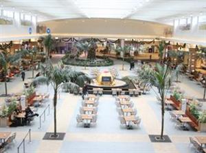 Puşti de 14 ani, prins la furat din mall. Pentru ce a riscat