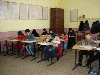 MEN: Evaluările la finalul claselor a a II-a , a IV-a şi a VI-a, între 18 mai şi 3 iunie 2015