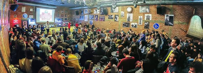 Tinerii de nota 10, premiaţi la Berăria Culturală