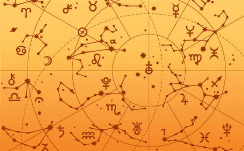 HOROSCOP. Ce vă rezervă astrele pentru anul 2015. Cum veţi sta cu dragostea şi cu banii