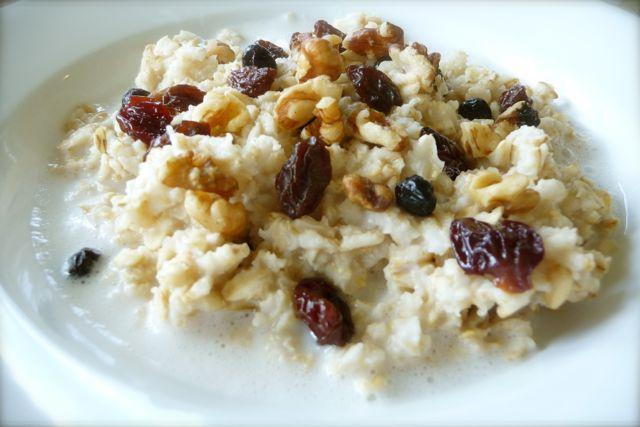 Cereala IEFTINĂ, la SUPERLATIV: previne CANCERUL de COLON, scade riscul de apariţie al INFARCTULUI şi al DIABETULUI. În plus, e recomandată femeilor la MENOPAUZĂ