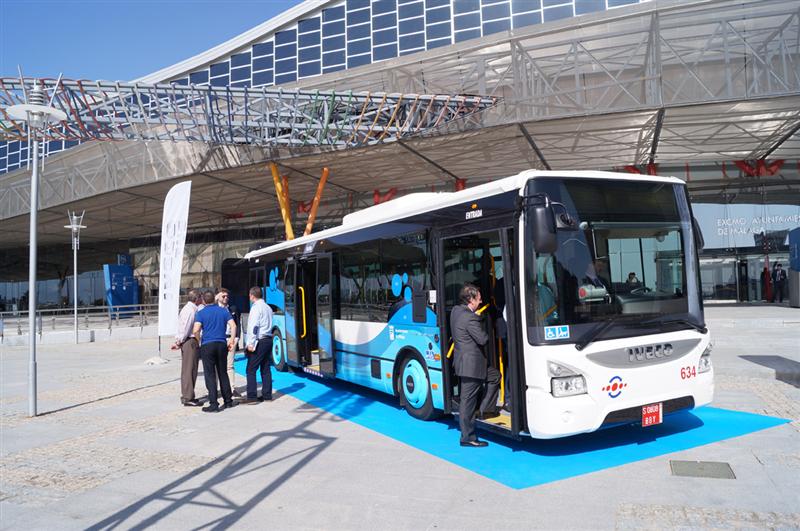 Cine a câştigat licitaţia pentru cele 10 autobuze „scurte