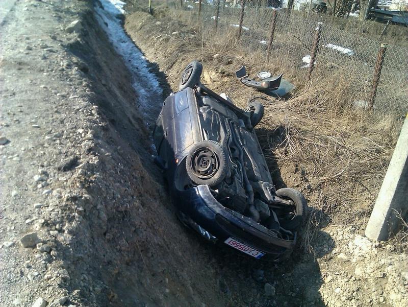 Le-a pus pică drumul: accidente trase la indigo, la minut, în acelaşi loc VIDEO