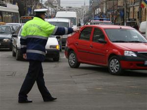 Şoferii prieteni cu paharul, vânaţi de poliţişti. Număr imens de amenzi acordate în weekend