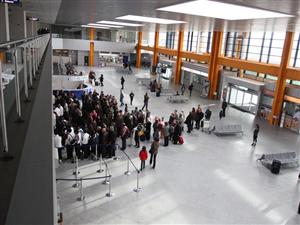 Aeroportul Cluj se laudă cu creşterea traficului aerian. Ce vi se pregăteşte de la mijlocul lunii