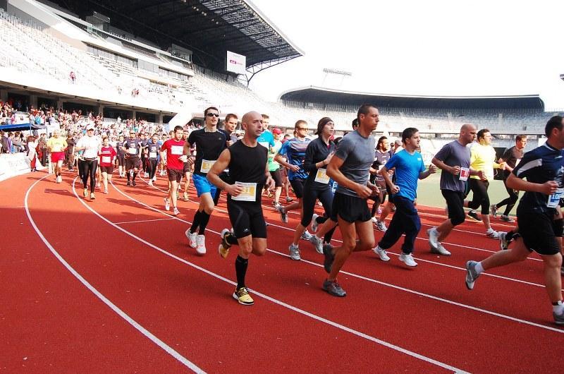 Maraton internaţional pentru copiii dependenţi de dializă